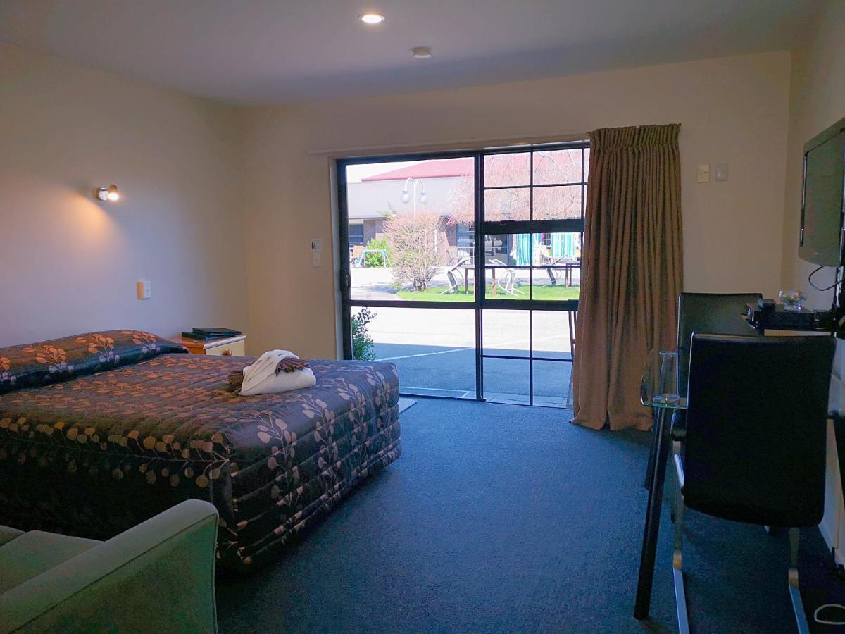 Aston Court Motel Blenheim Exteriör bild