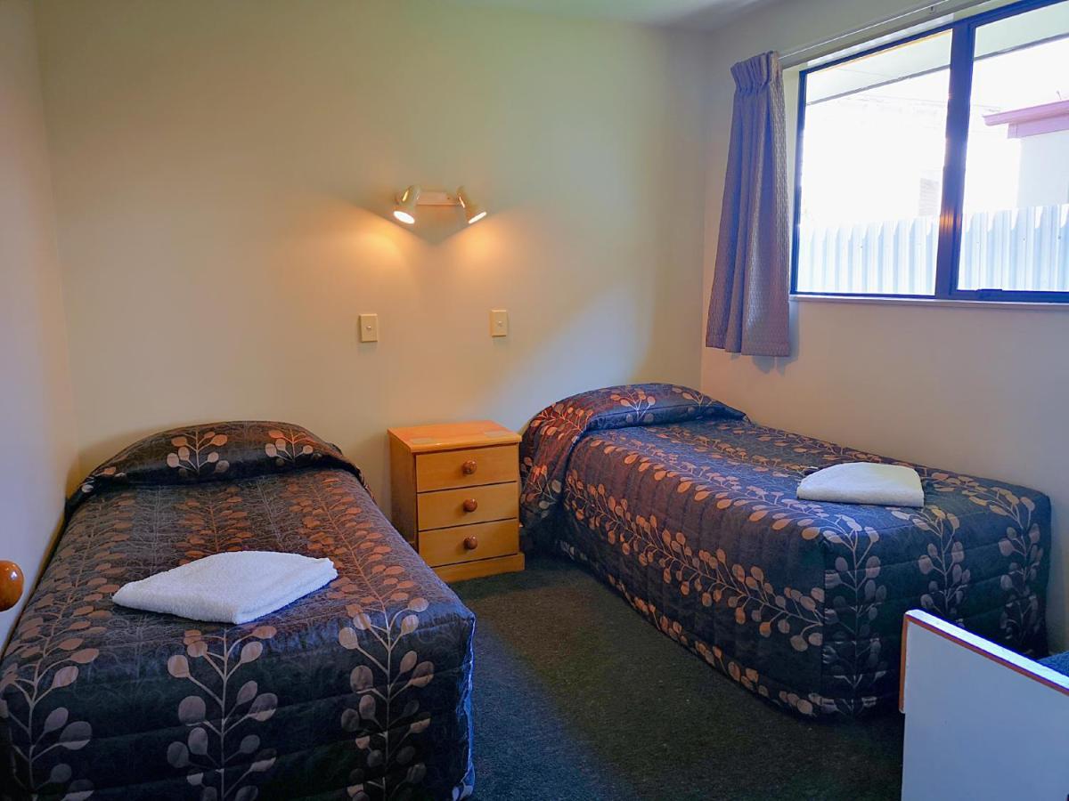 Aston Court Motel Blenheim Exteriör bild